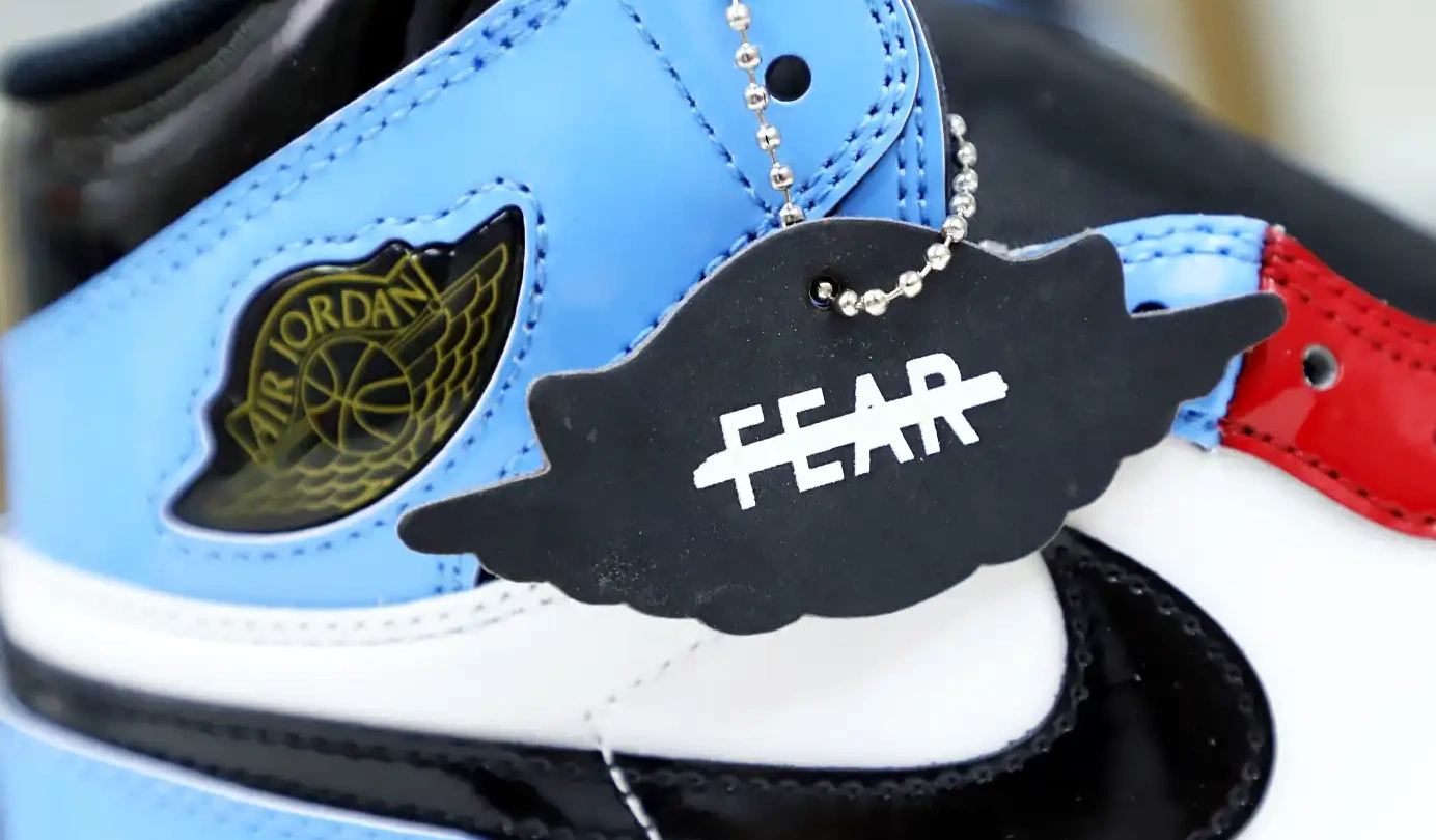JORDAN 1 HIGH AIR RETRO 'FEARLESS' OG 0407